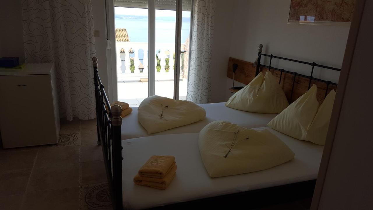 Bed & Breakfast Ruzica Novi Vinodolski Exteriör bild